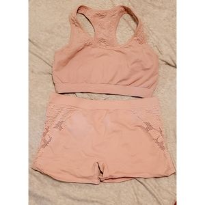 2 Piece Active nude/lace set. *Excellent*